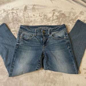 American Eagle jeans size 4